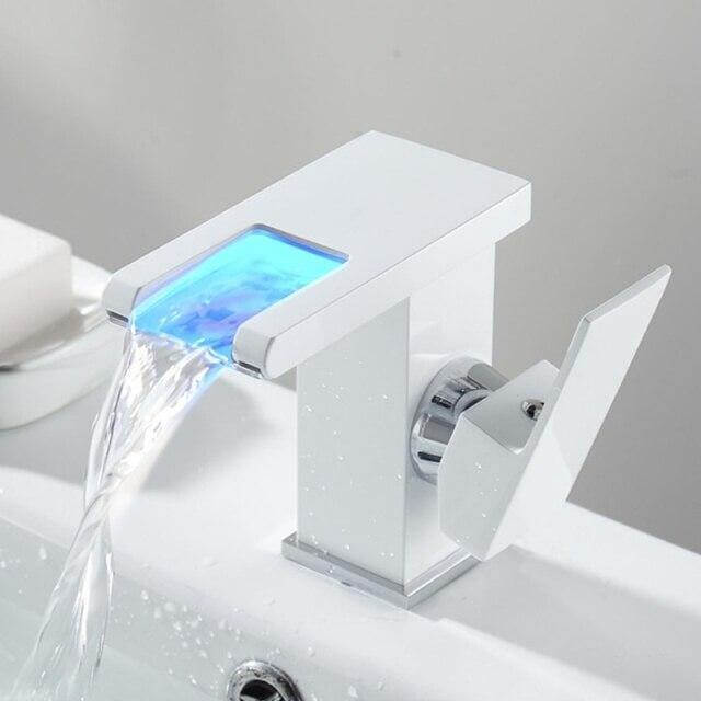 Water Temperature Sensitive LED Bathroom Faucet - Image 15