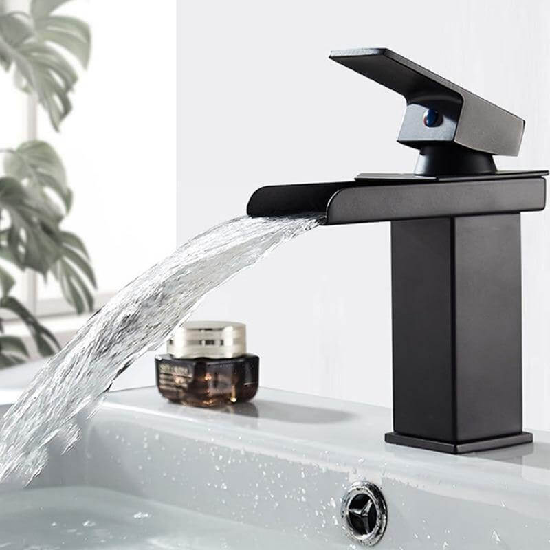 Water Temperature Sensitive LED Bathroom Faucet - Image 9